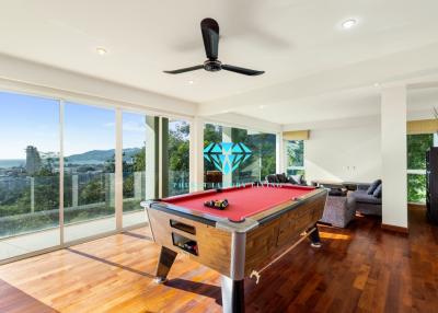 7 Bedrooms Sea View Villa For Sale in Patong, Phuket.