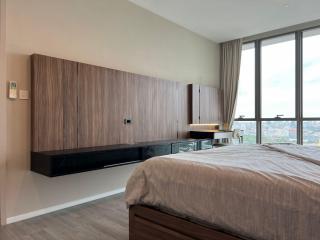 333 Riverside Amazing View Luxury Riverside Condo  2-Bedroom 2-Bathroom Fully-Furnished Condo for