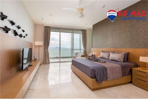 Seaview Luxury 3 Bedroom Apartment in The Cove