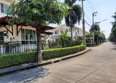 2-story detached house, Manthana Village - Rangsit (Khlong side)