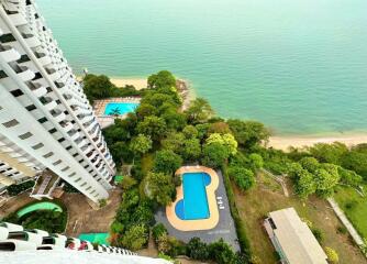 Condo for sale in Pattaya, Sunset Heights Condominium, next to the sea, move in ready