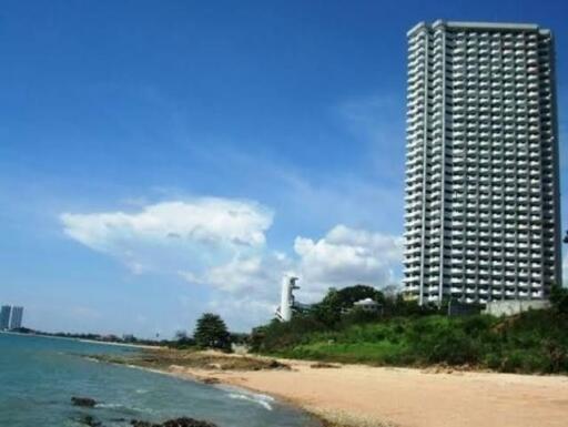 Condo for sale in Pattaya, Sunset Heights Condominium, next to the sea, move in ready