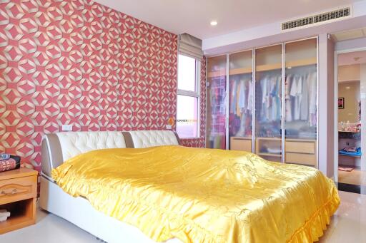 คอนโดนี้ มีห้องนอน 2 ห้องนอน  อยู่ในโครงการ คอนโดมิเนียมชื่อ The Residences @ Dream Pattaya 