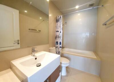 Noble Refine 1-Bedroom 1-Bathroom Fully-Furnished Condo for Rent