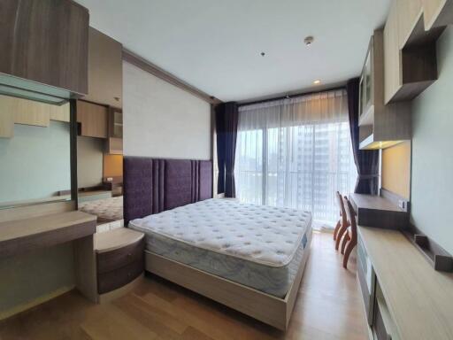 Noble Refine 1-Bedroom 1-Bathroom Fully-Furnished Condo for Rent