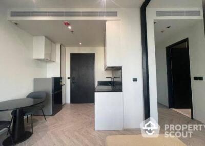 1-BR Condo at Chapter Charoennakhorn - Riverside near BTS Krung Thon Buri