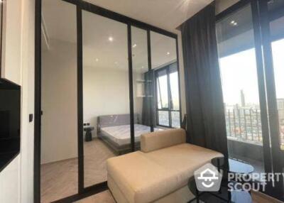 1-BR Condo at Chapter Charoennakhorn - Riverside near BTS Krung Thon Buri