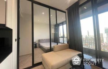 1-BR Condo at Chapter Charoennakhorn - Riverside near BTS Krung Thon Buri