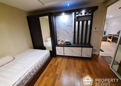 2-BR Condo at Le Nice Ekamai Condominium near BTS Ekkamai