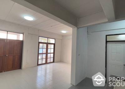 Commercial for Sale in Bang Na Nuea