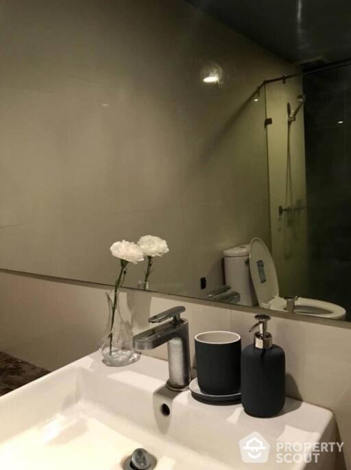 1-BR Condo at The Tempo Ruamrudee Condominium near BTS Phloen Chit