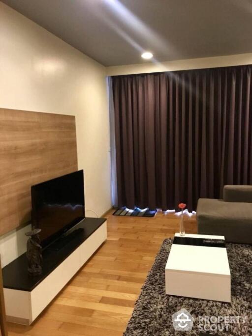 1-BR Condo at The Tempo Ruamrudee Condominium near BTS Phloen Chit