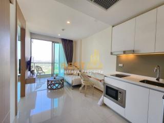 1 Bedroom Condo in The Riviera Jomtien Jomtien C011375