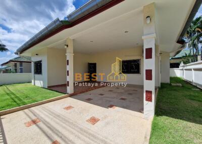 3 Bedrooms Villa / Single House in SP Village 4 East Pattaya H011372