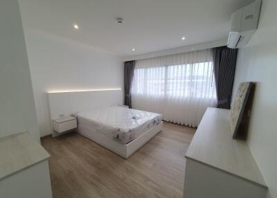 Silom Condominium – 2 bed