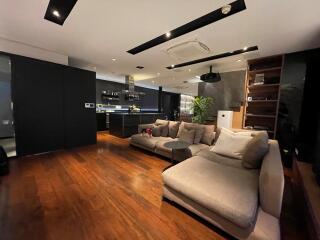 Emporio Place Loft Penthouse