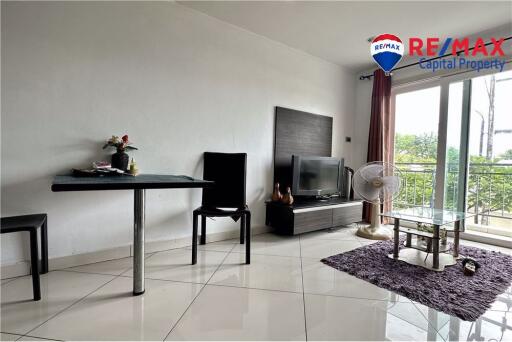 Park Lane Jomtien Resort One Bedroom For Sale