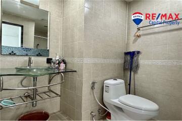 Park Lane Jomtien Resort One Bedroom For Sale