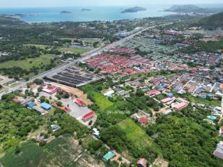 Large plot of land, Sattahip, near the sea, near Sukhumvit Road.