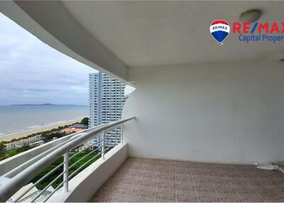 1 Bedroom for sale in Metro Jomtien condotel