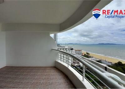 1 Bedroom for sale in Metro Jomtien condotel