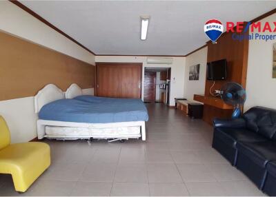 1 Bedroom for sale in Metro Jomtien condotel