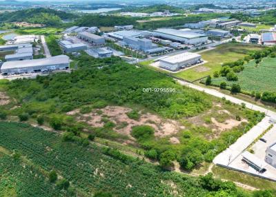 Offering land in Sriracha, Chonburi, beautiful plot, purple color, next to an industrial estate,