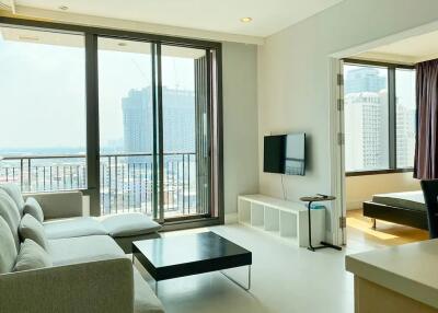 Aguston Sukhumvit 22 One bedroom condo for sale