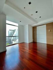 Athenee Residence 3 bedroom condo for sale