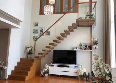 Sukhothai Residence 1 bedroom duplex condo for sale