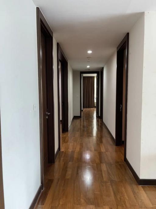 Vasu The Residence 3 bedroom apartment for rent