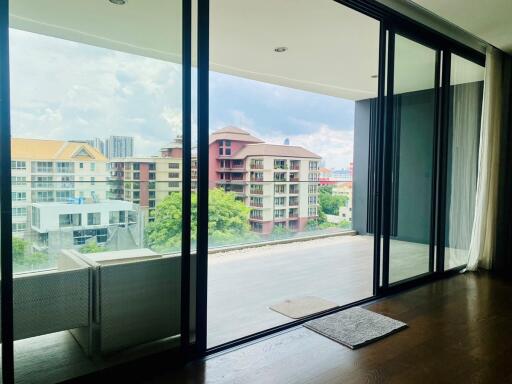 Issara Collection Sathorn 3 bedroom condo for rent