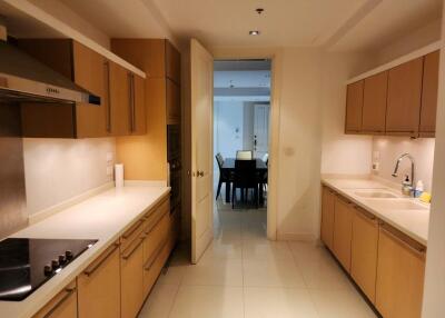 Athenee Residence 3 bedroom condo for rent