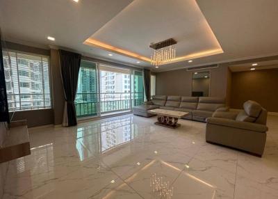 Ideal 24 Four bedroom condo for rent