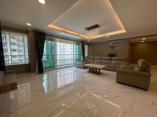 Ideal 24 Four bedroom condo for rent