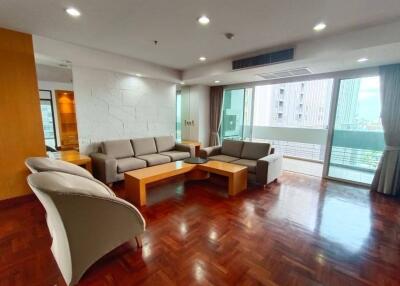 The Grand Sethiwan 3 bedroom condo for rent