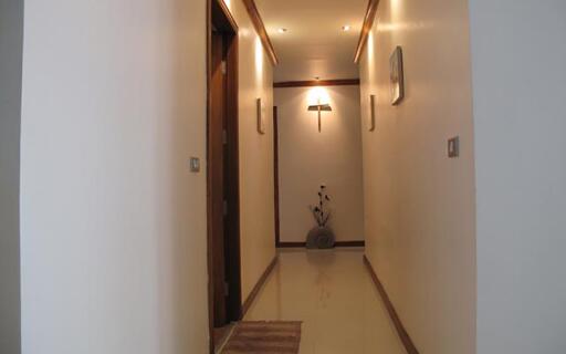 Royal Castle Pattanakarn 3 bedroom condo for sale