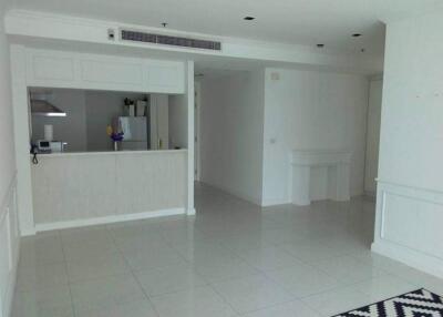 Athenee Residence 2 bedroom condo for sale with tenant