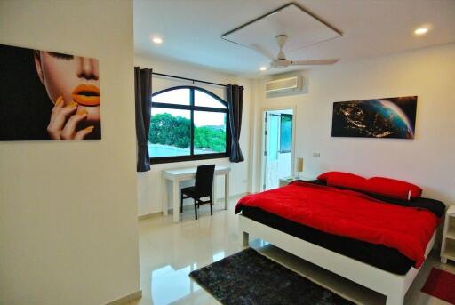 Pool Villa for sale in Pattaya 6 bedroom