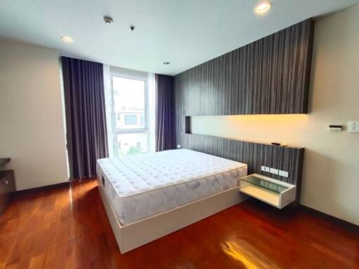 Richmond Hills Residence Thonglor 25 Two bedroom apartment for rent