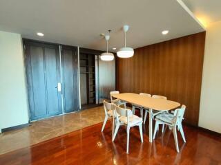 Richmond Hills Residence Thonglor 25 Two bedroom apartment for rent