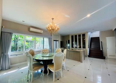 Nantawan Bangna KM7 Four bedroom house for sale and rent