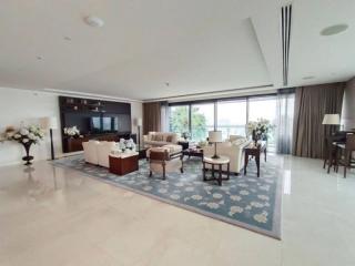 The Residences at St. Regis Bangkok 4 bedroom condo for sale and rent