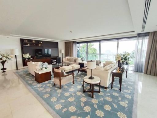 The Residences at St. Regis Bangkok 4 bedroom condo for sale and rent