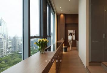 Scope Langsuan 4 bedroom penthouse for sale