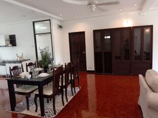 Swasdi Mansion 3 bedroom apartment for rent