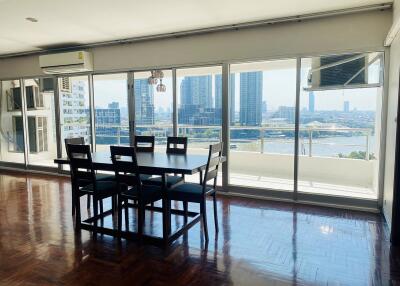 Saichol Mansion 2 bedroom condo for sale