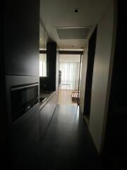 28 Chidlom Studio condo for sale and rent