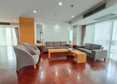 The Grand Sethiwan 3 bedroom apartment for rent