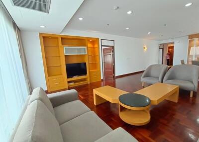 The Grand Sethiwan 3 bedroom apartment for rent